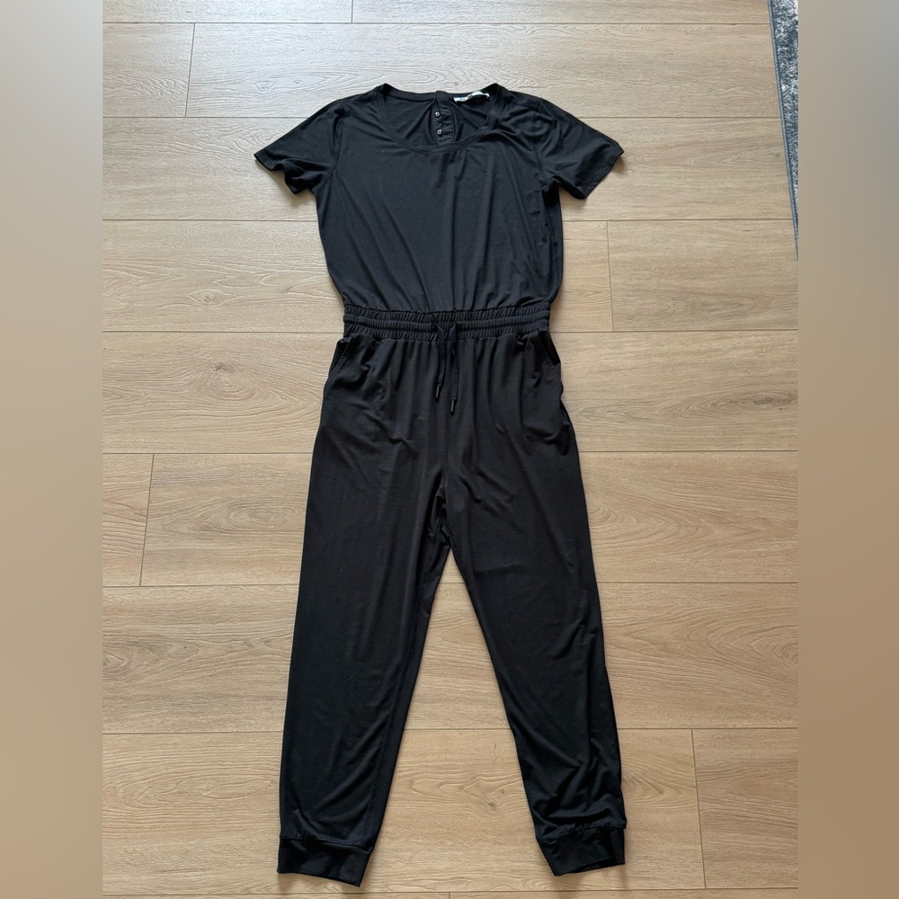 Janela Bay Black Women's Jumpsuit Medium